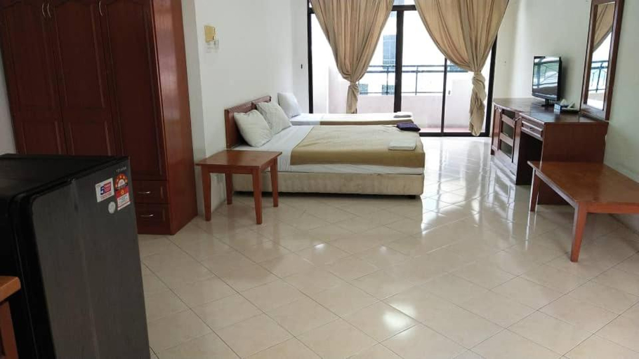 Bedroom 2, Marina Cove Resort, Manjung
