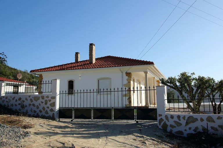 Casa Davo, Porto de Mós