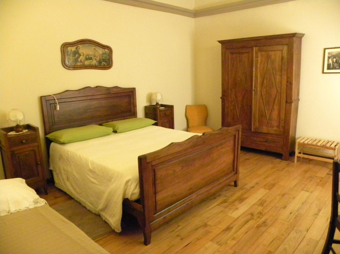 Bedroom 2, B&B Il Mulino, Cuneo