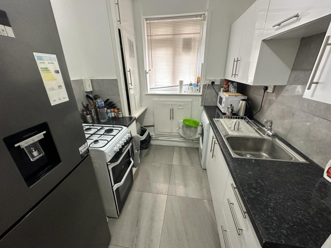 Others 3, Aldgate East Rooms R2, London