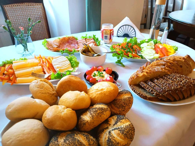 Food & Drinks 2, Pałac Chichy, Żagań