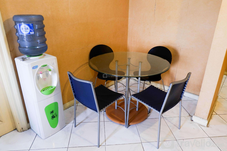 Dining Room, Spacious 1BR Apt at Taman Beverly By Travelio, Surabaya
