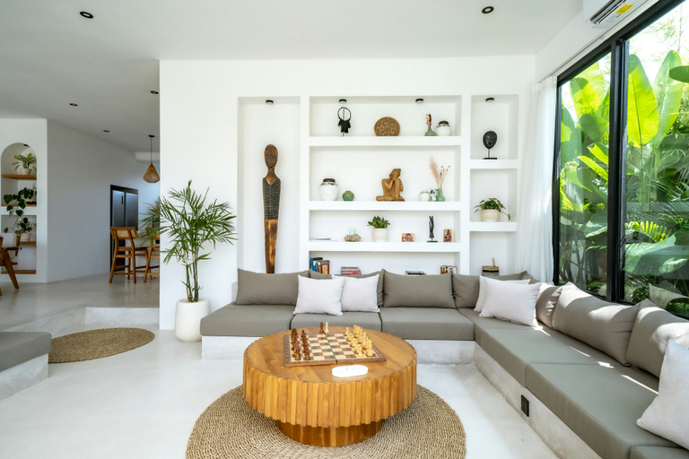 Others 4, Villa Alesia Seseh, Badung