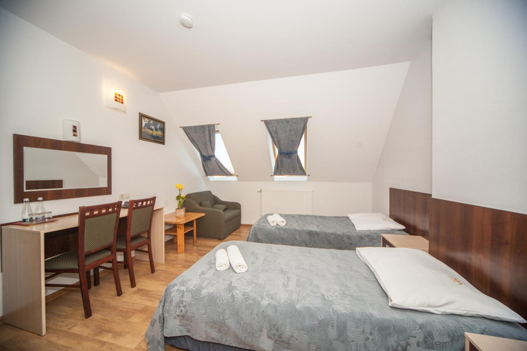 Bedroom 2, Hotel Ada, Kędzierzyn-Koźle