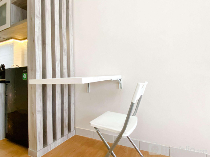 Modern & Comfy Studio Patraland Urbano By Travelio, Bekasi