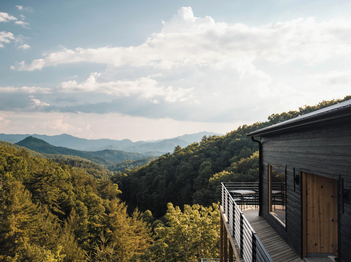 Long View Resort, Swain