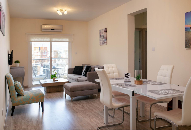 Others 5, Takelena Apartments