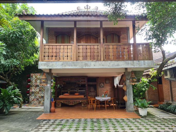 Ndalem Suryo Saptono Guest House, Bantul