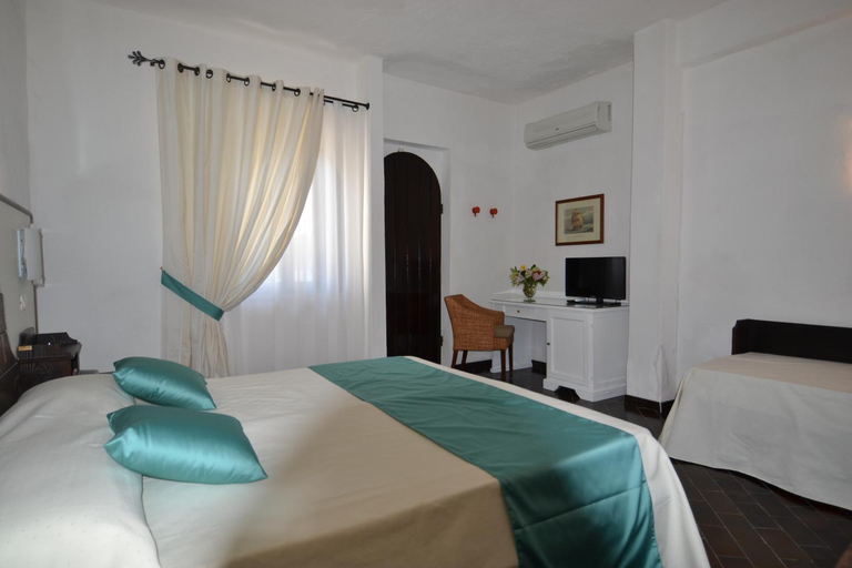 Bedroom 8