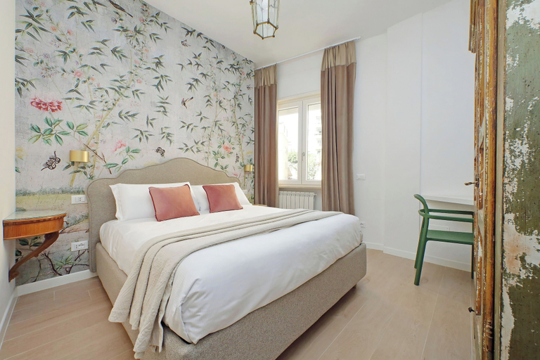 Bedroom 3, La tua casa dei sogni al Vaticano, Roma