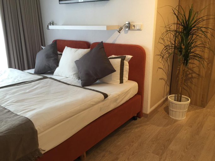 Bedroom 29