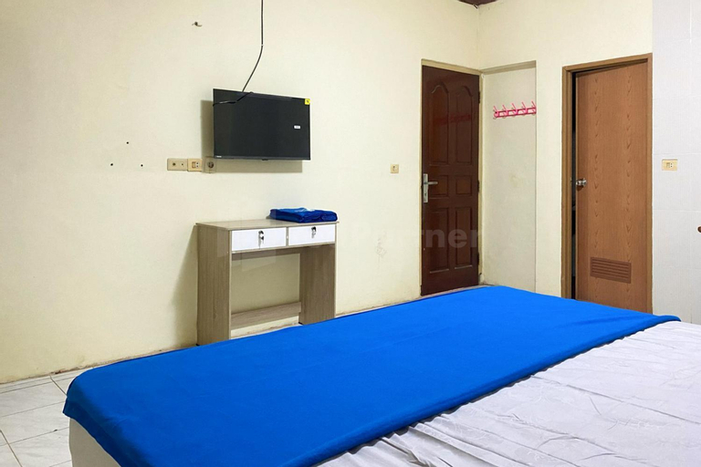 Bedroom 8