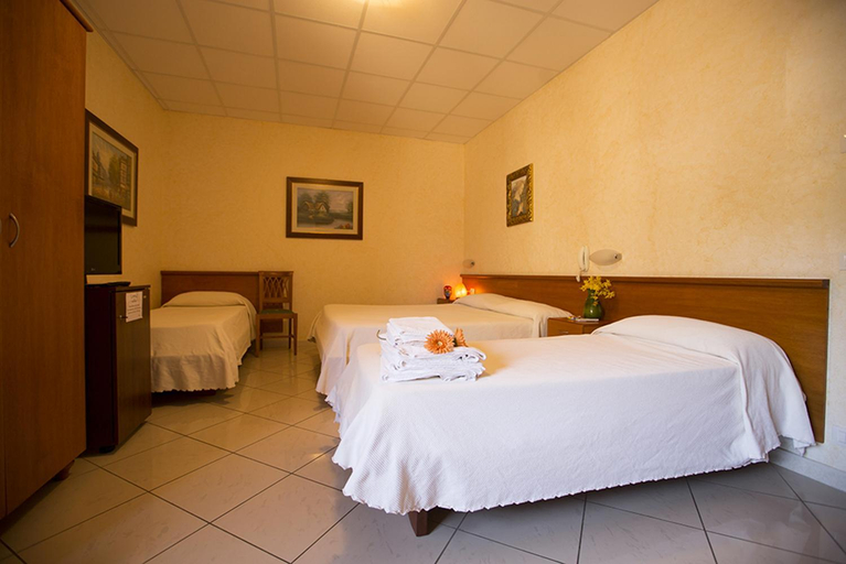 Bedroom 3, Albergo La Principessa, Trapani