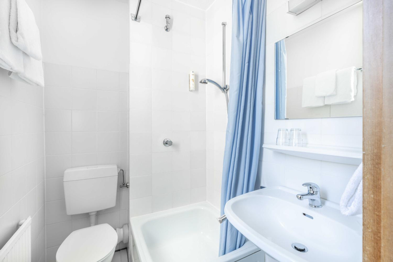 Bathroom 8