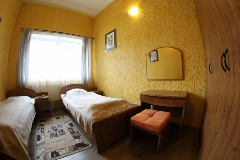 Others 5, Gosciniec Glucholazy Zdroj, Nysa