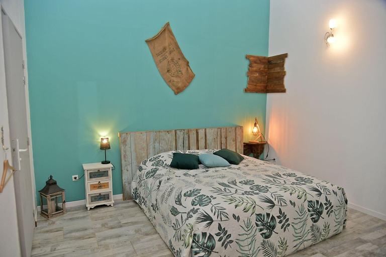 Bedroom 3, Escalh Events, Somme