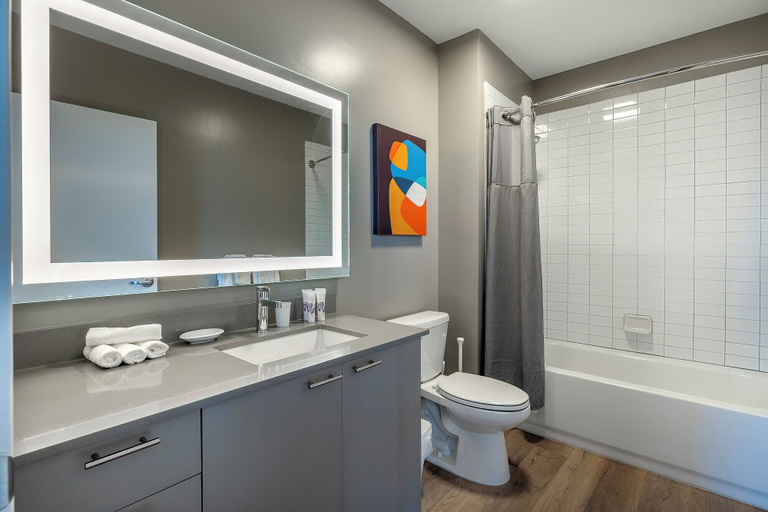 Bathroom 4, Escape at Harbor Point, Fairfield