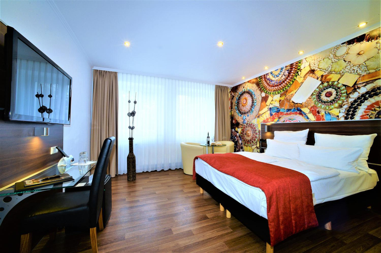Bedroom 6