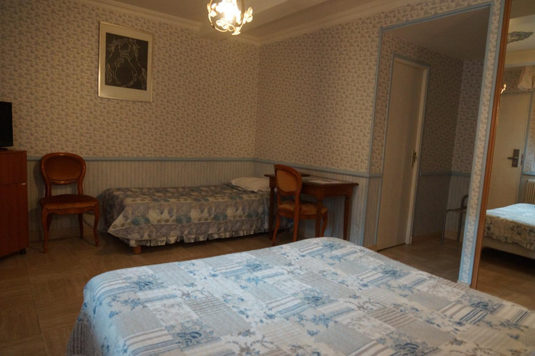 Bedroom 8