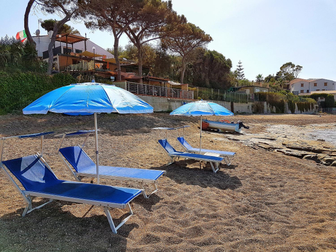 Others 5, Brezza Marina Guesthouse, Palermo