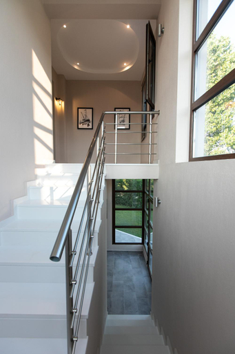 Others 3, Villa Chrisa, Central Macedonia