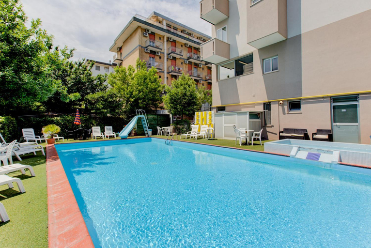 Sport & Beauty 5, Sympathy Family Hotel, Rimini