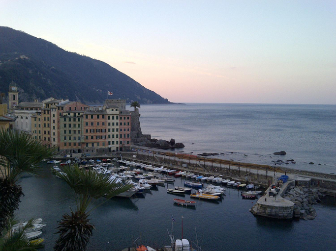 Exterior & Views 2, Al Piccolo Scoglio - Room & Breakfast, Genova