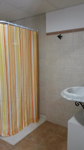 Bathroom 2, La Casona de Sarria, Lugo