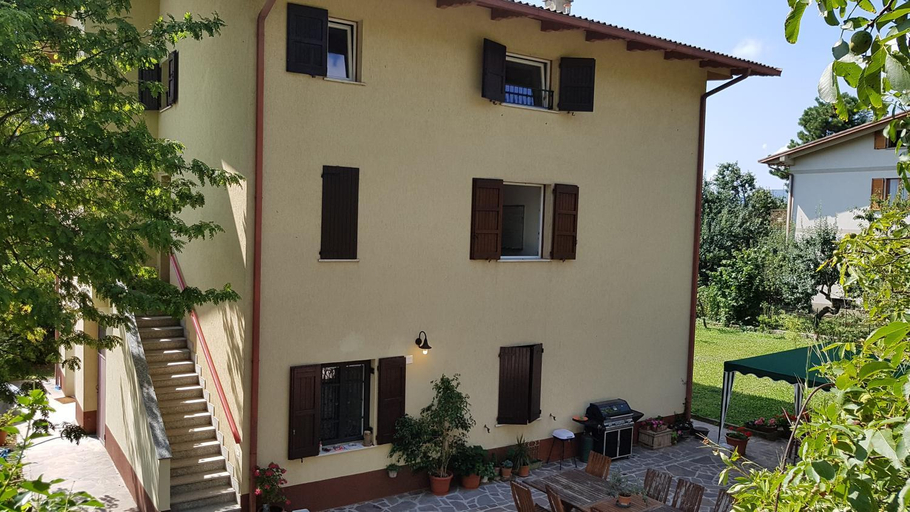 Others 5, Cherry House B&B, Modena