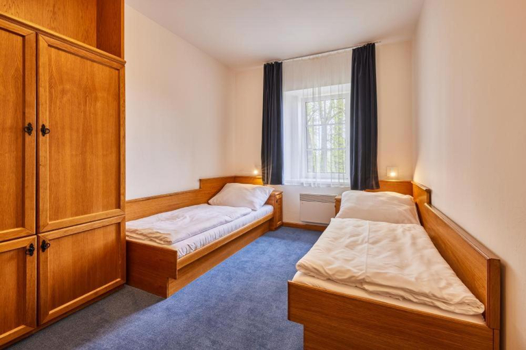 Bedroom 2, Hotel Auri, Trutnov