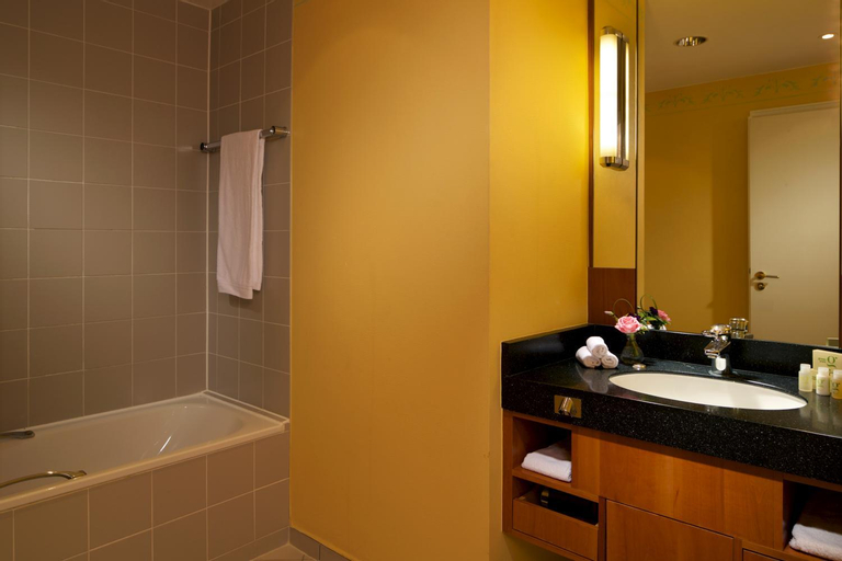 Bathroom 9