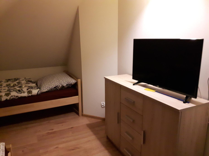 Others 5, Hotelik pod roza, Olsztyn