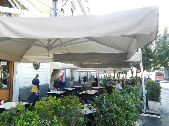 Food & Drinks 5, B&B Rossocorallo, Catania
