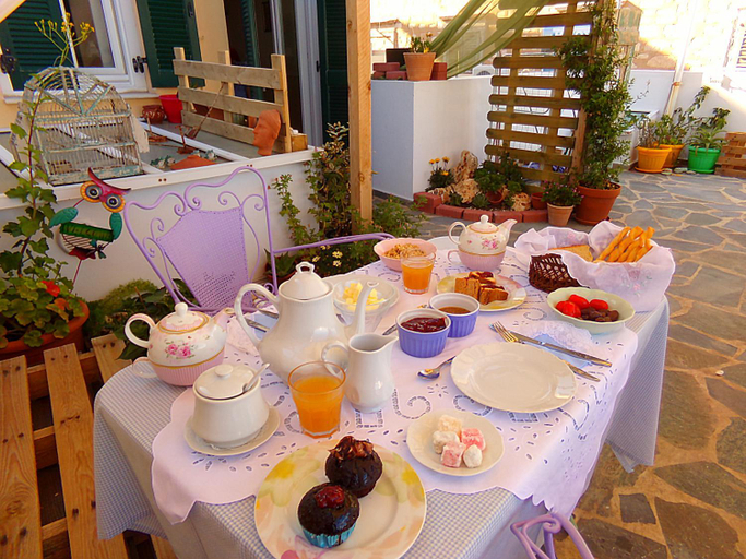 Food & Drinks 5, Locadiera Pansion, South Aegean