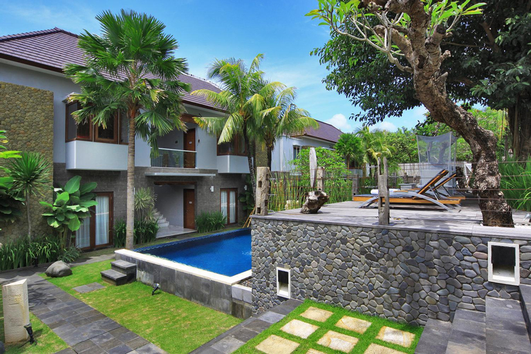Swimming Pool 6