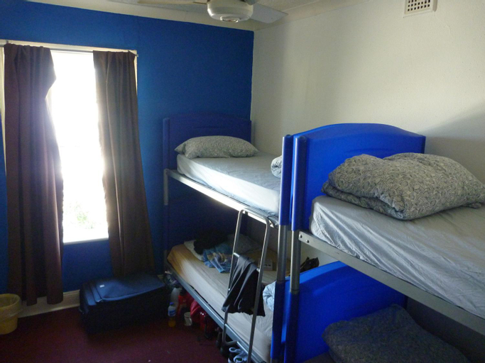 Bedroom 16