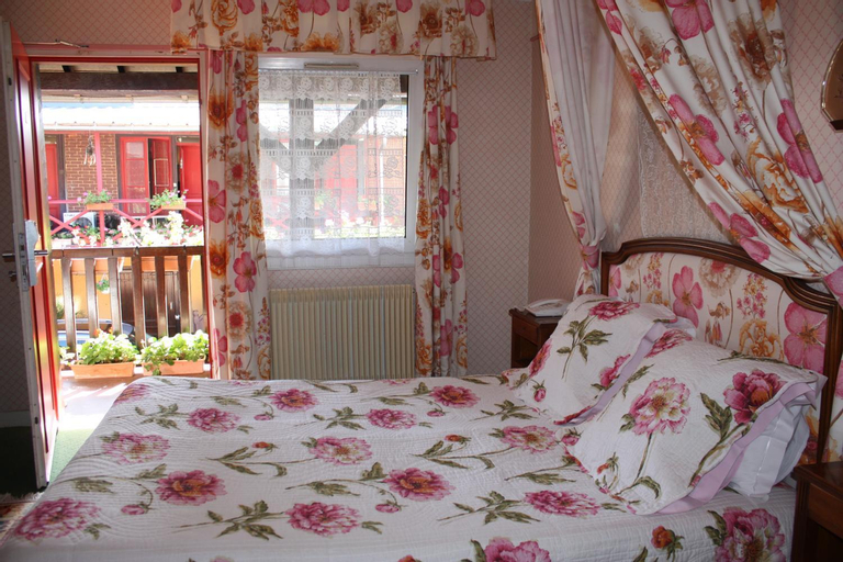 Bedroom 14