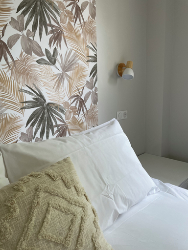 Bedroom 4, Ducey Appart'hôtel, Manche