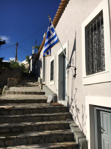Exterior view 4, Casa Metropolis, South Aegean