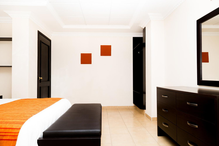 Others 3, Inn Express Hotel Tula, Tula de Allende