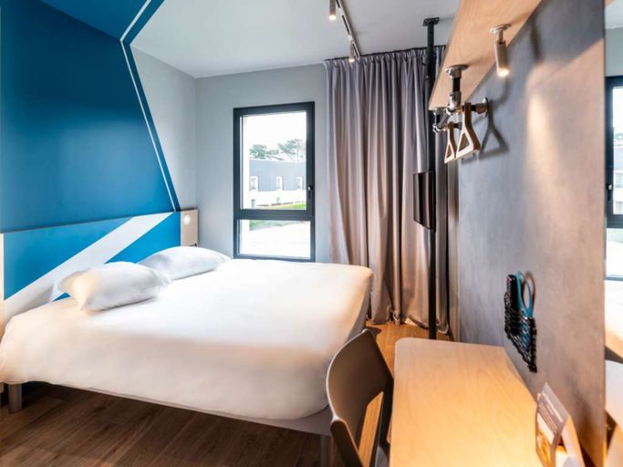 Bedroom 4, Ibis budget Morlaix, Finistère
