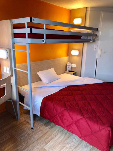 Bedroom 6