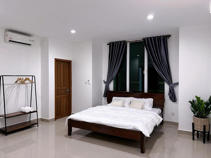 Bedroom 2, D32 Homestay(Serey) behind brown coffee airport, Dangkao