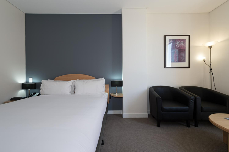 Bedroom 16