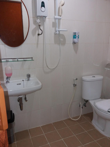 Bathroom 6