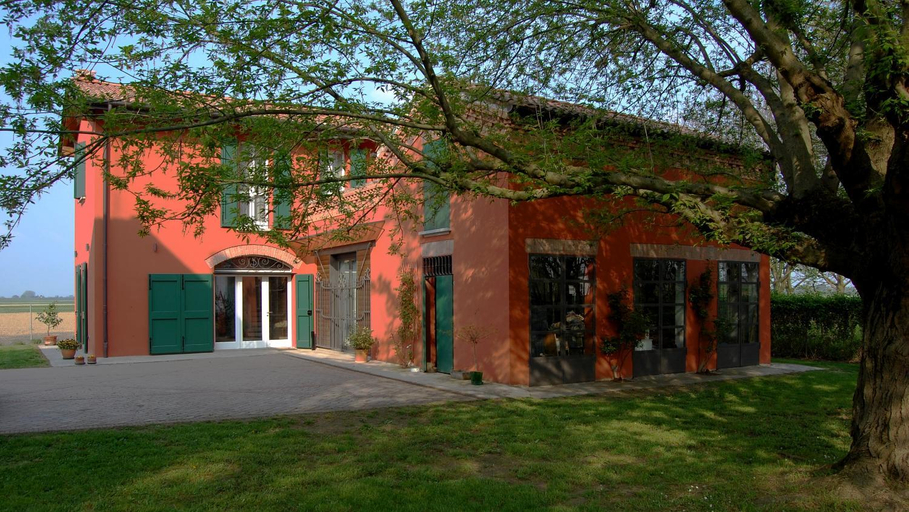Others 5, B&B L'Alberone, Bologna