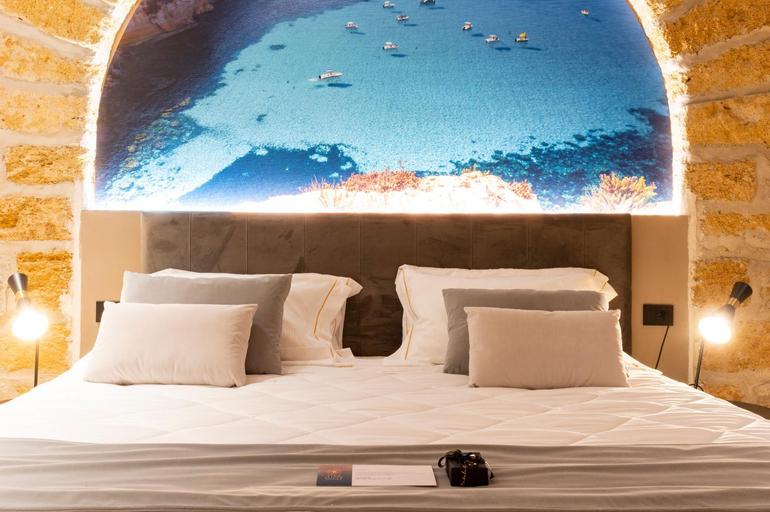 Bedroom 2, Five Suite, Palermo