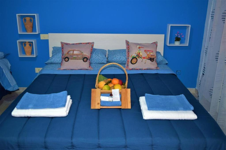 Bedroom, Nonna Sicilia B&B, Messina