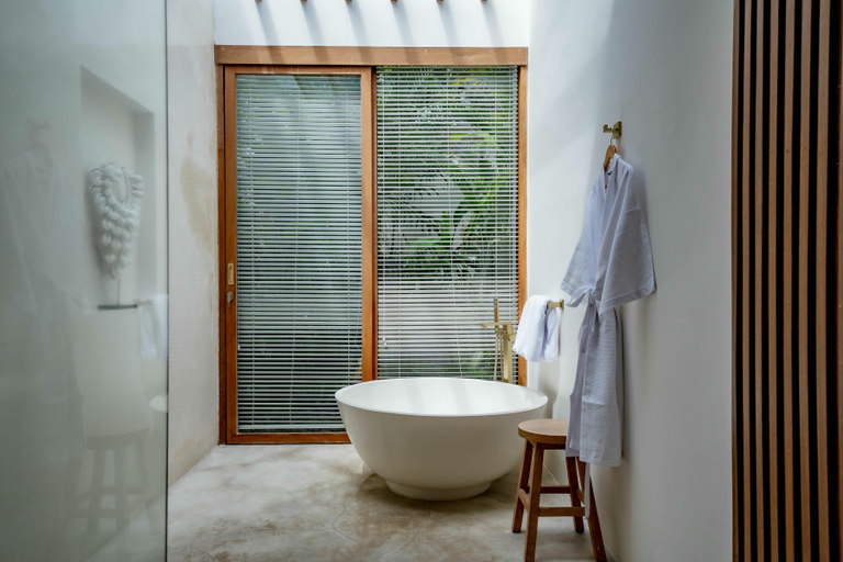 Bathroom 5, Villa Tana Pererenan, Badung