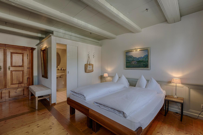 Bedroom 2, Romantik Hotel Baren Durrenroth, Trachselwald